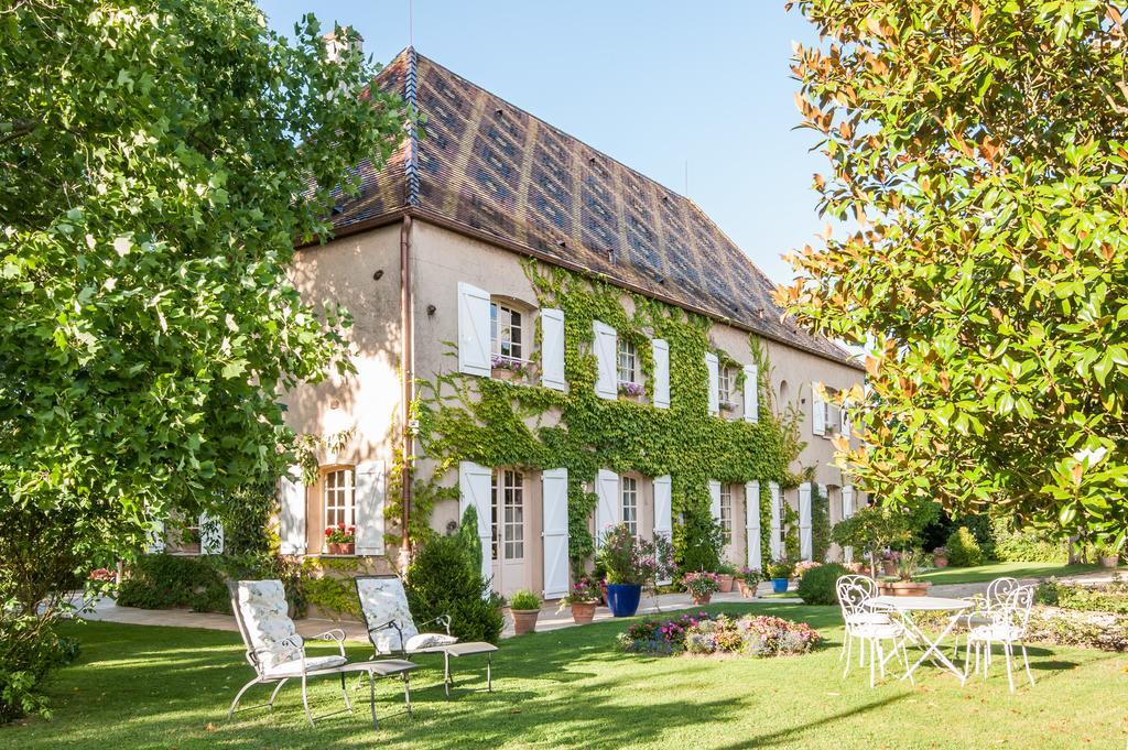 Le Petit Manoir Des Bruyeres Villefargeau Exterior foto